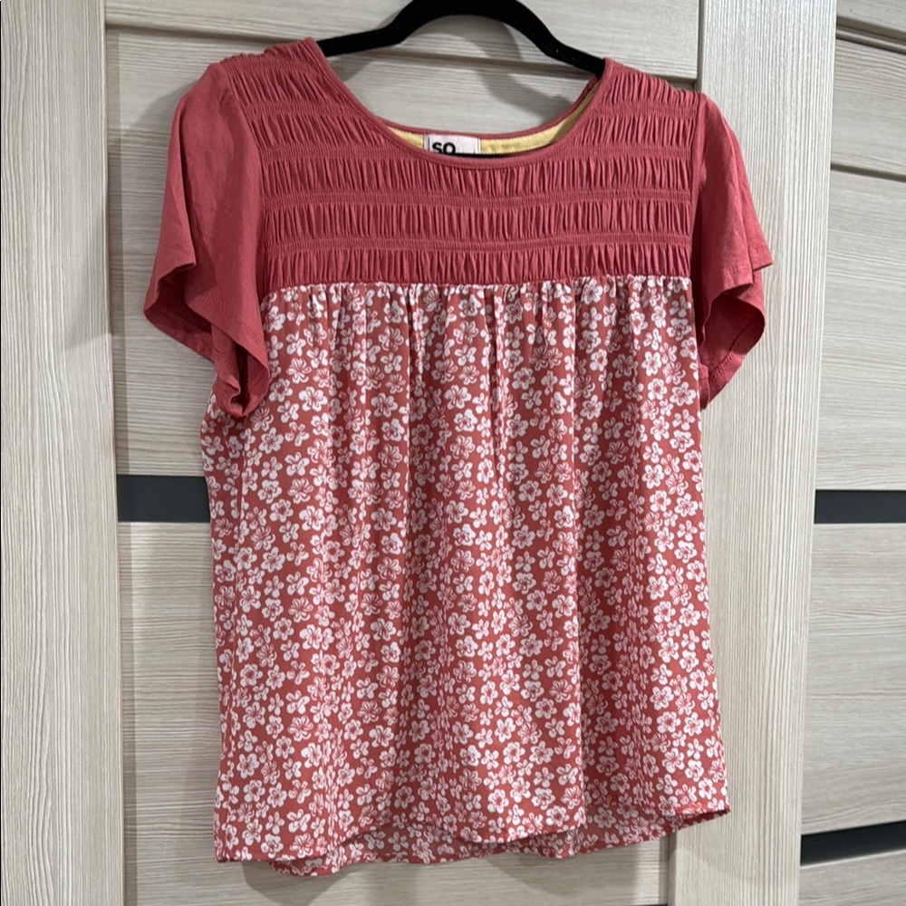SO Women's Pink Floral Top